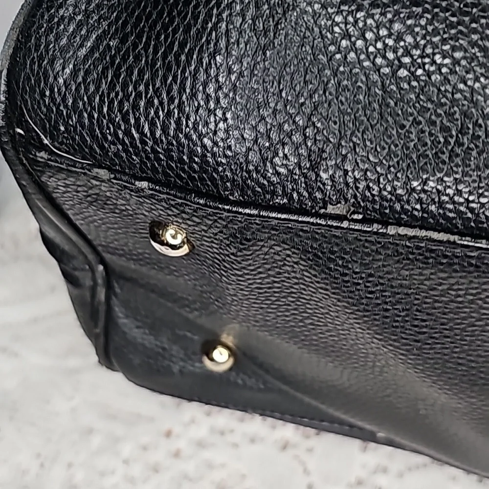 Ted Lapidus Paris leather black shoulder bag handbag includes coin purse